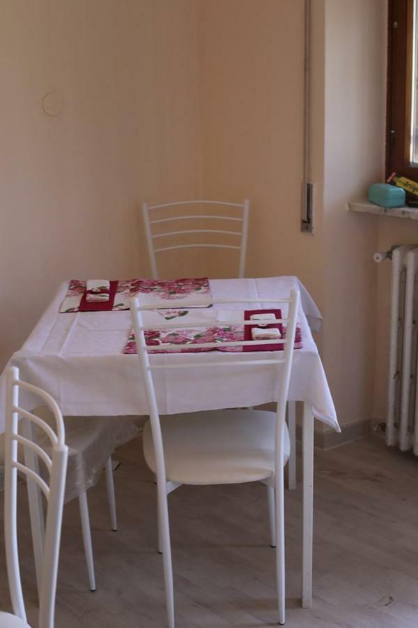 La Casa Dell'Orso Bed & Breakfast Ciampino Luaran gambar